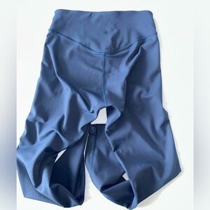 Lululemon Leggings 6 Wunder Under SmoothCover High-Rise Tight 25"